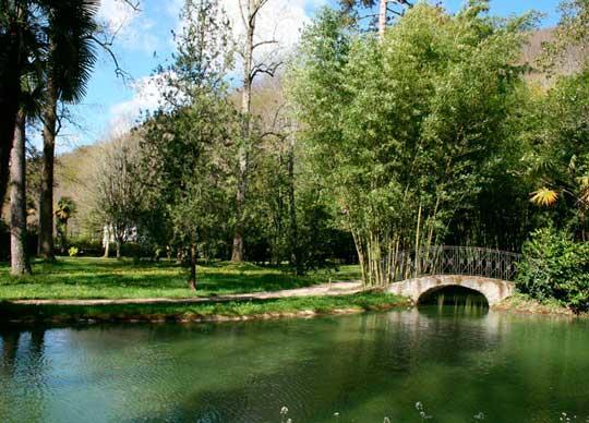 Hotel Urgain Oronoz-Mugaire Bagian luar foto